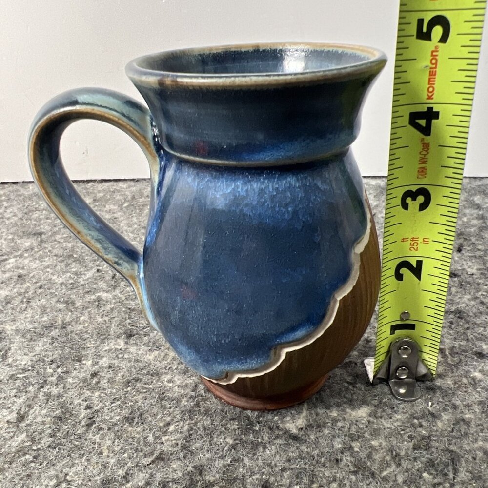 Studio Pottery Belly Coffee Mug Blue Drip Glaze Brown Carved Signed By KERRY IC - Picture 11 of 12